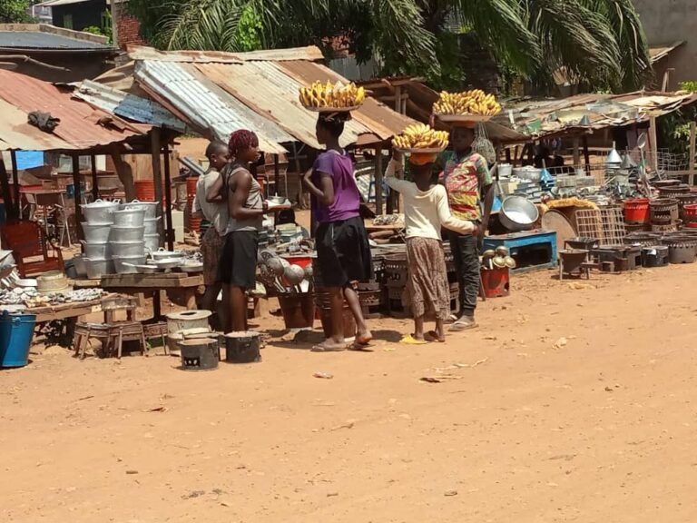 Les vendeurs ambulants de Goma confrontés aux tracasseries « arbitraires »