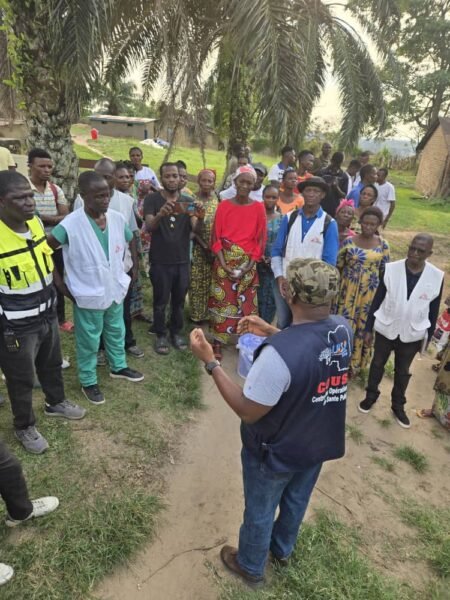 Des survivants d’Ebola Retrouvent lers Familles APRÈS LEUR GUÉRISON À BULAPE