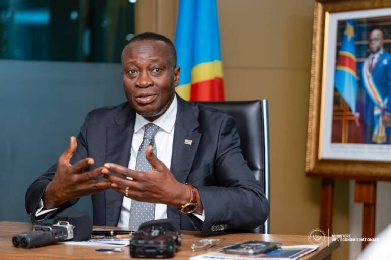 Africa News : « Mukoko exige l’affichage des prix en francs congolais »