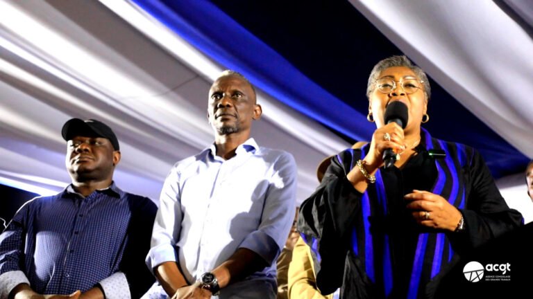 La Première Ministre Lance Les Travaux de la Route Kwilu-Ngongo-Kimpangu