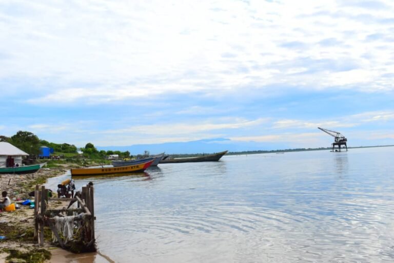 Nord-Kivu : les communautés locales rejettent les projets d’exploitation pétrolière dans le lac Albert