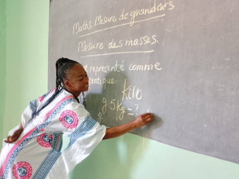 Des enseignants impayés déclenchent une grève sèche au Kasaï
