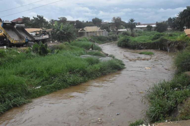 Plaidoyer pour la décontamination de la rivière Lubumbashi polluée par l’entreprise CDM