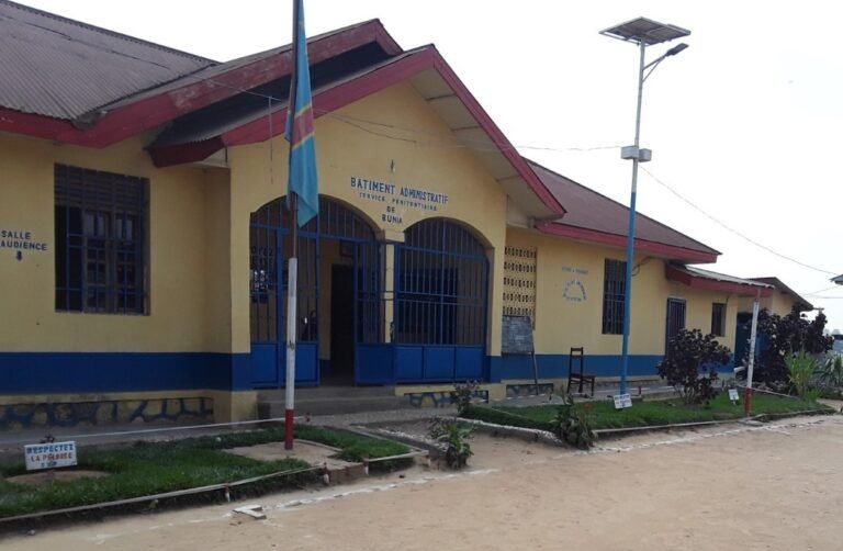 Prise en charge médicale gratuite de 148 détenus à la prison centrale de Bunia