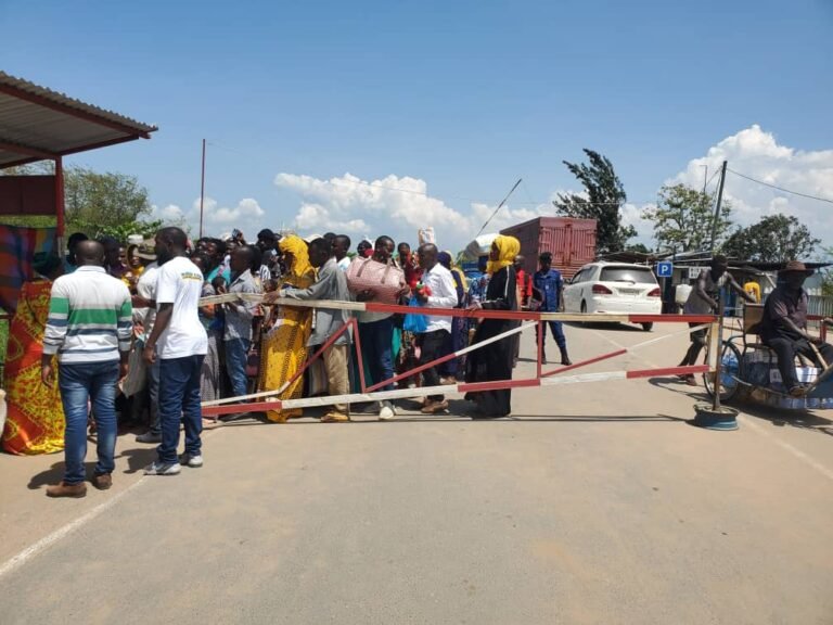 Le Burundi ferme sa frontière avec la RDC après la chute d’Uvira