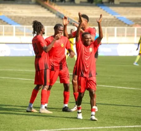 Linafoot Ligue 1 : Maniema Union s’impose face à Dauphin Noir et termine bien la phase aller