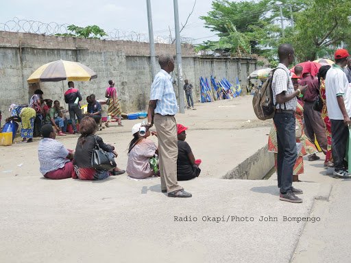 Grève des enseignants impayés d’Opala