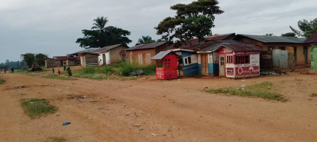 Les FARDC et des jeunes récupèrent les corps de 25 civils tués par les ADF à Walese Vonkutu