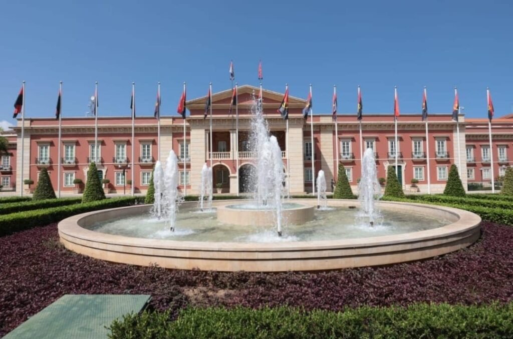 L’Angola propose l’entrée en vigueur d’un cessez-le-feu entre le gouvernement congolais et le M23