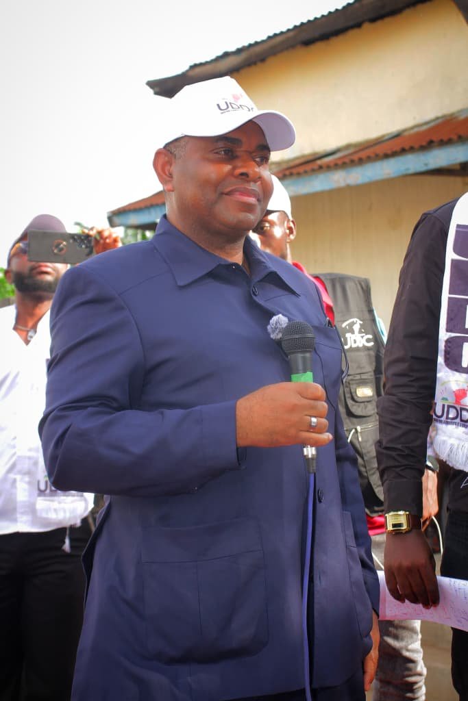 Le parti UDDC encourage les jeunes à mener des projets générateurs de revenus à Kinshasa