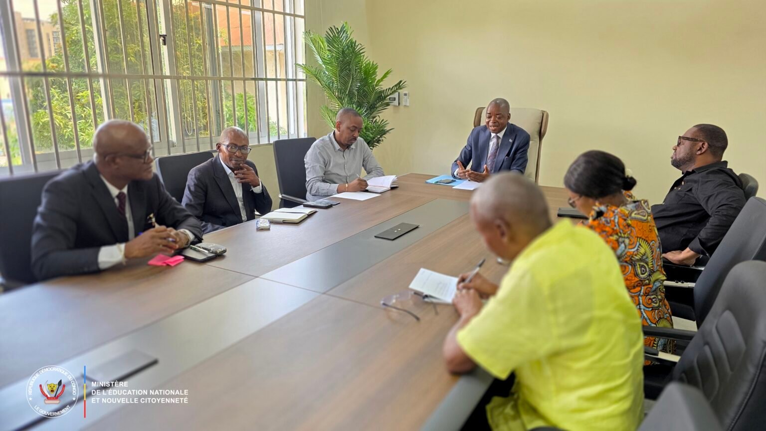 La DINACOPE décide de mettre fin à la ponction de 20 000 FC sur la prime de gratuité des enseignants