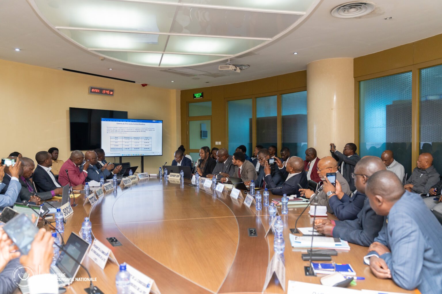 Produits pétroliers : le Gouvernement gagne plus de 44 millions USD au second semestre 2025