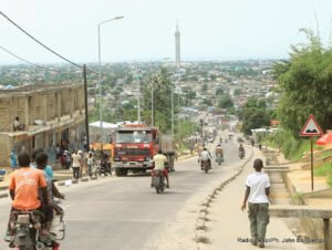 Un homme tue sa mère à Kinshasa et dissimule son cadavre dans un congélateur