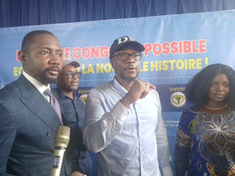 Le Quotidien : « Changement de la Constitution : Sessanga contre la distraction des Congolais »