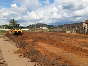 Début des travaux de modernisation du stade du 15 octobre à Beni
