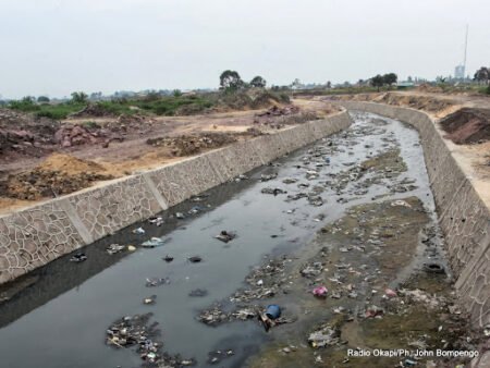 Pollution de la rivière Aruwimi à Basoko : les rivières lancent des crises d’alarme