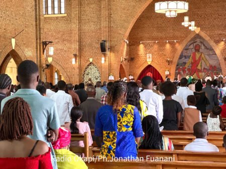 Pâques à Kinshasa : l’abbé Flavien Nzita appelle à la conversion et à l’engagement pour le développement de la RDC