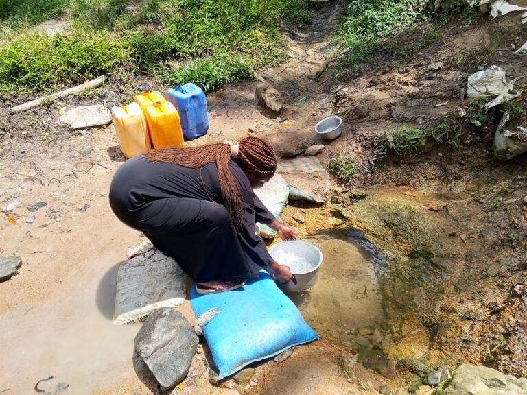La pénurie d’eau potable met en péril la santé des habitants de Banalia (Tshopo)