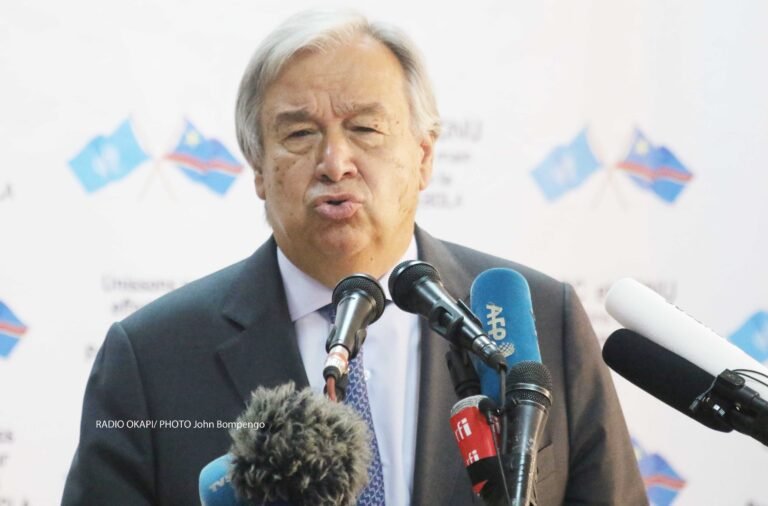 Antonio Guterres rend hommage aux casques bleus déployés à travers le monde