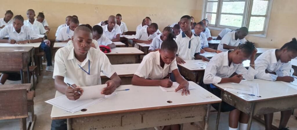 « Yekola Exetat », un logiciel destiné à aider les finalistes à préparer l’Examen d’État