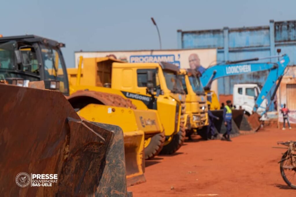 Lubumbashi : présentation des engins pour la réhabilitation et la construction des routes