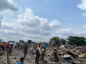 Kinshasa : relogés à Kinkole, les déplacés de Pakadjuma dénoncent des conditions de vie inhumaines
