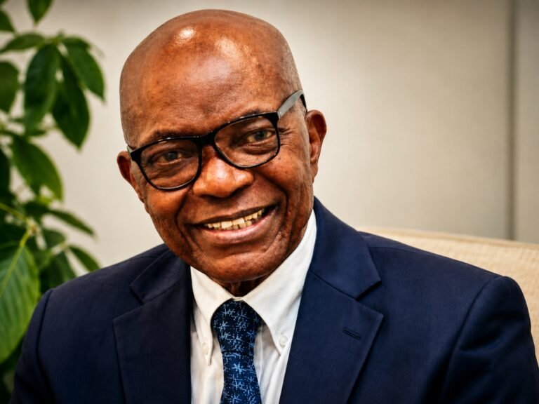 Projet de loi sur le référendum : l’ancien sénateur Michel Bongongo appelle le Sénat à faire preuve de « sagesse et prudence »