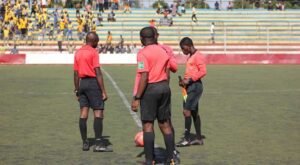 Linafoot : un an de suspension pour trois officiels du match Vita Club – Les Aigles du Congo