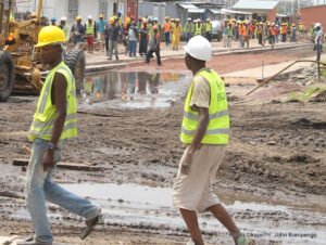 Des chantiers du PDL-145T inachevés au Kasaï-Central : la société civile du peuple interpelle le Premier ministre