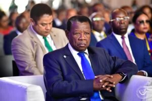 Lambert Mende s’oppose à la participation au dialogue national des « complices de l’agresseur »