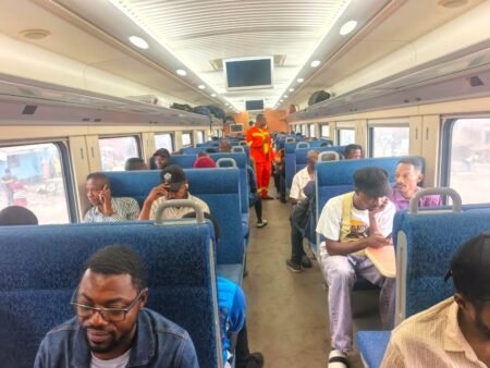 L’ONATRA relance le train urbain à Kinshasa après 15 ans d’interruption